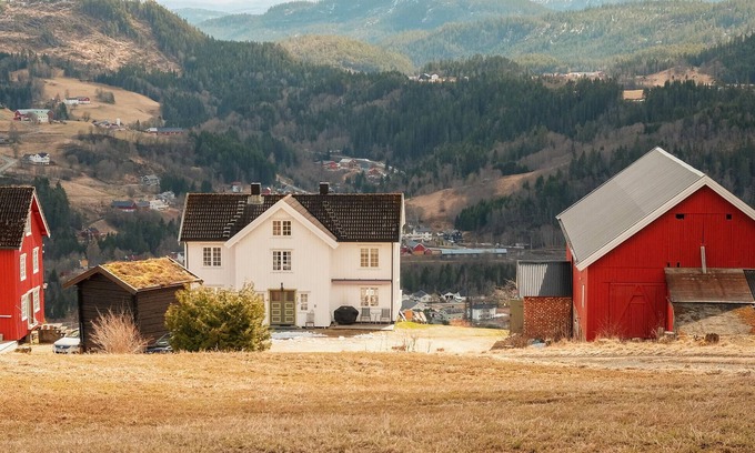 Lokken House | 4 bedroom cozy home in Svorkmo