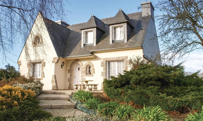 Yvias House | 4 bedroom cozy home in Yvias