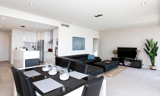 Wagga Wagga Apartment | 4 Bedroom Executive Apartment in the CBD