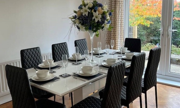 West Kirby House | 4 bedroom house with secret games room