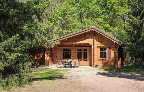 Neede House | 4 Bedroom Lovely Home In Neede