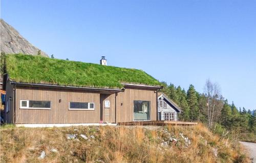 Valle House | 4 Bedroom Lovely Home In Rysstad