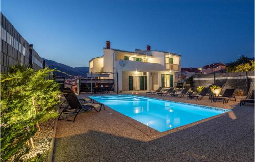 Solin House | 4 Bedroom Lovely Home In Solin