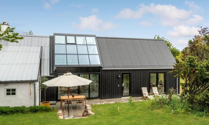 Knebel House | 4 bedroom stunning home in Knebel