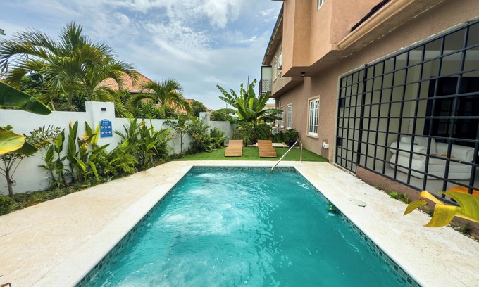 Mammee Bay Villa | 4-bedroom villa in fabulous St. Ann Parish with AC, WiFi