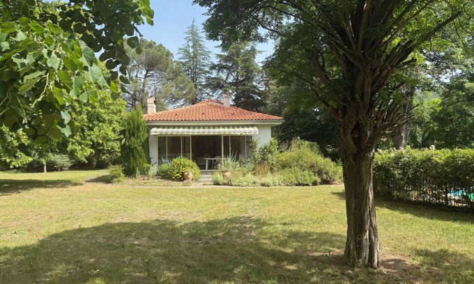 Fuilla House | 4 Bedroomed Home With Swimming Pool, Large Garden and Magnificent Mountain Views