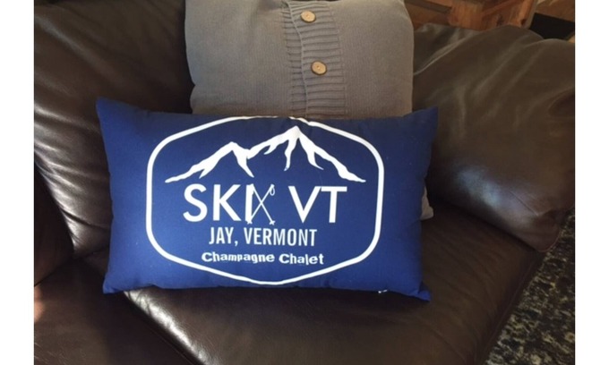Jay House | 4 Bedrooms! 2 Living areas! QUICK ACCESS TO JAY PEAK!