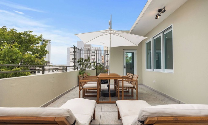 Miramar Apartment | #4 - Charming Spanish Colonial Apartment - Miramar