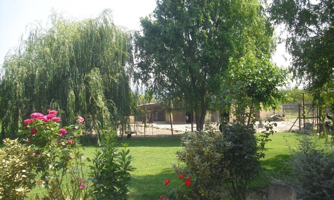 Gordes Apartment | 4 km from Gordes Gite for 2 people