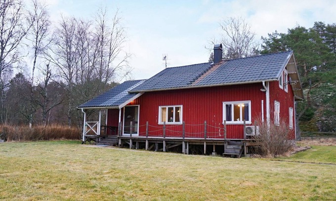 Lur House | 4 person holiday home in LUR-By Traum