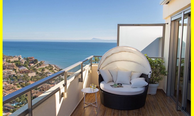Faro de Cullera Apartment | ✅ 4 Seasons Penthouse Cullera