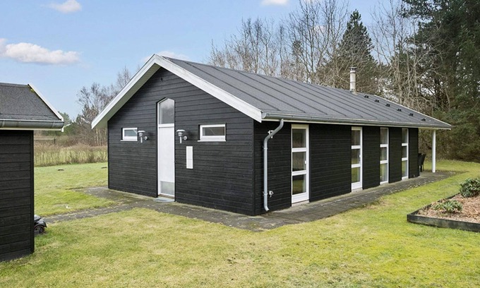 Hou House | 4 star holiday home in Hals