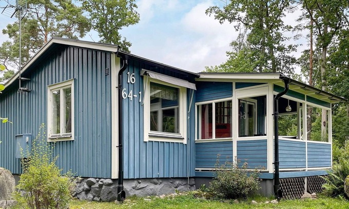 Karlshamn House | 4 star holiday home in KARLSHAMN