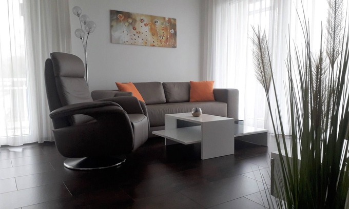 Hertingen Apartment | 4-star vacation apartment with daily cleaning service in the Markgräflerland region