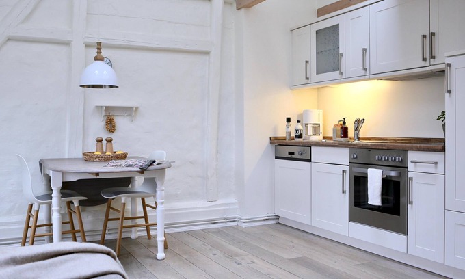 Sonke-Nissen-Koog Apartment | 4-star vacation apartment "Gröde" in country house flair with feel-good guarantee
