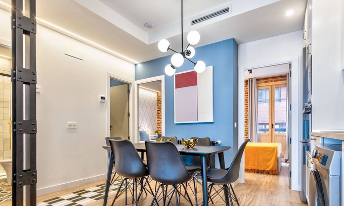 Bellas Vistas Apartment | 4 Ways IX apartment in Madrid