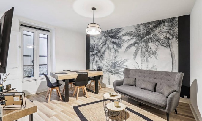 Miroir - Batignolles Apartment | 40 m² Apartment ∙ 1 bedroom ∙ 2 guests