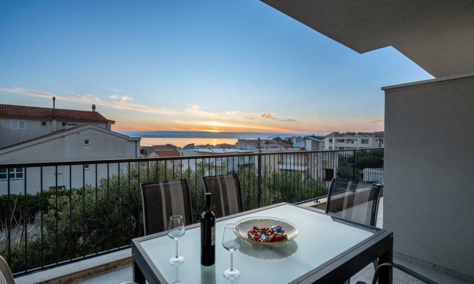 Tucepi Resort | 40 m² Private room ∙ 1 bedroom ∙ 2 guests