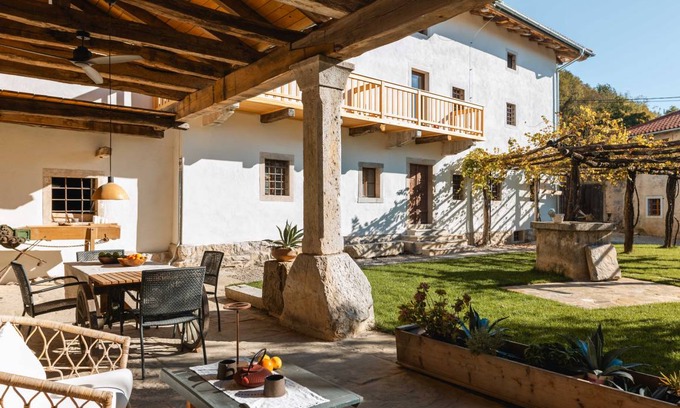Slap Villa | 402 m² Villa ∙ 5 bedrooms ∙ 18 guests