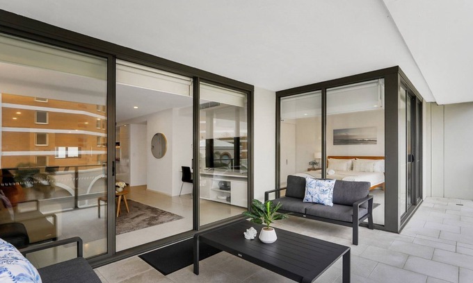 Terrigal Apartment | 405 PINE TREE | Short walk to beach | Accom Holidays