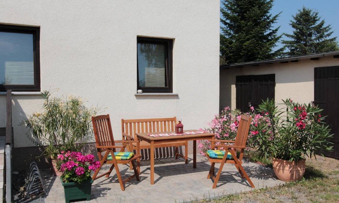 Kleinnaundorf Apartment | 45 m² Apartment ∙ 1 bedroom ∙ 4 guests