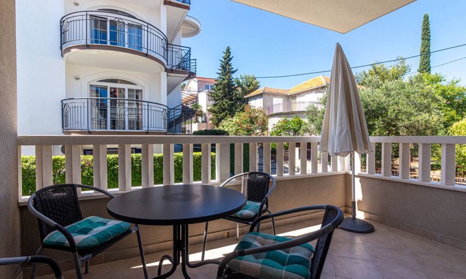 Municipality of Trogir Apartment | 45 m² Apartment ∙ 1 bedroom ∙ 4 guests