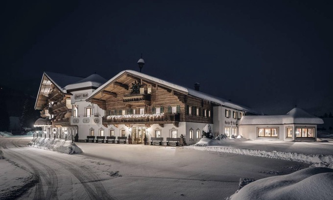 Koessen Hotel | 45 m² Hotel ∙ 1 bedroom ∙ 2 guests