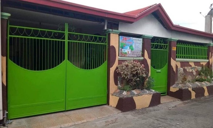 General Trias House | 45 m² House ∙ 3 bedrooms ∙ 7 guests