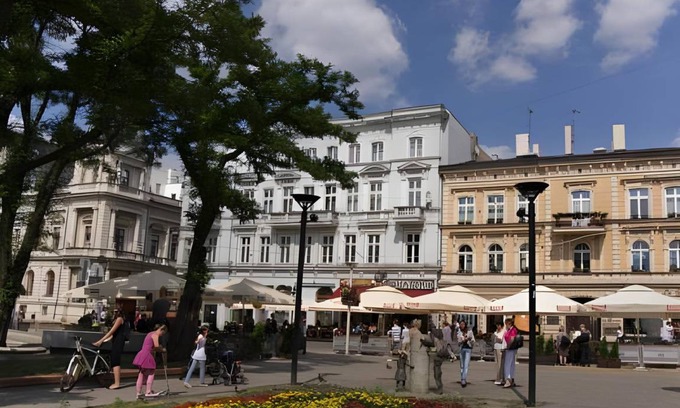 Srodmiescie Apartment | 45 m² Serviced apartment ∙ 10 guests