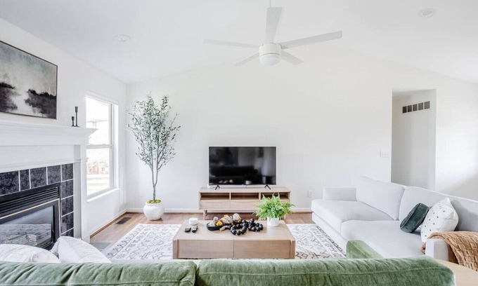 Lindenwald House | 4B Ranch by Spooky Nook w/Movie Room, Fenced Yard