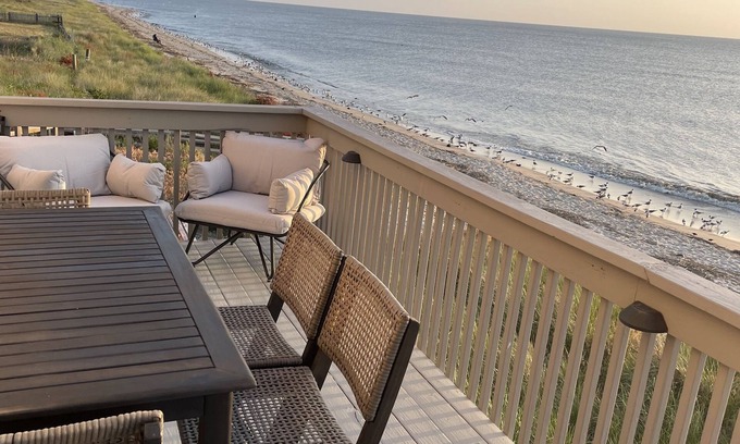 Green Creek House | 4BR Panoramic Beachfront Water Views near Cape May and Wildwood