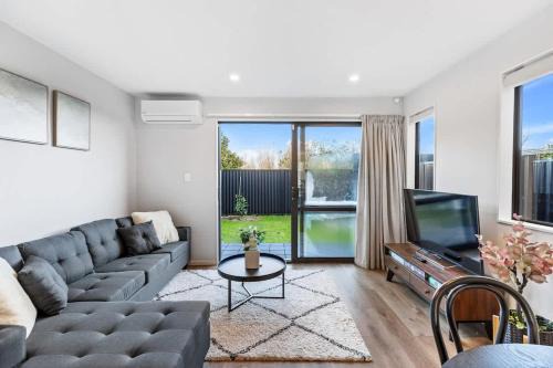 Auckland Apartment | 4BR Townhouse Perfect for Families I Zodiak Stay