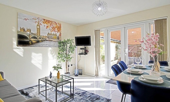 Reading House | 4BRD Luxury House RG2 - Free Parking