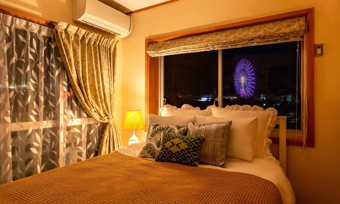 Chatan House | 4LDK Mihama American Village entrance 1 minute wal/Nakagami-gun Okinawa