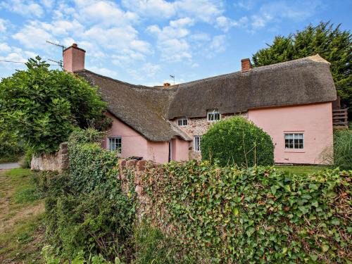 Fiddington House | 5 Bed in Watchet 95371