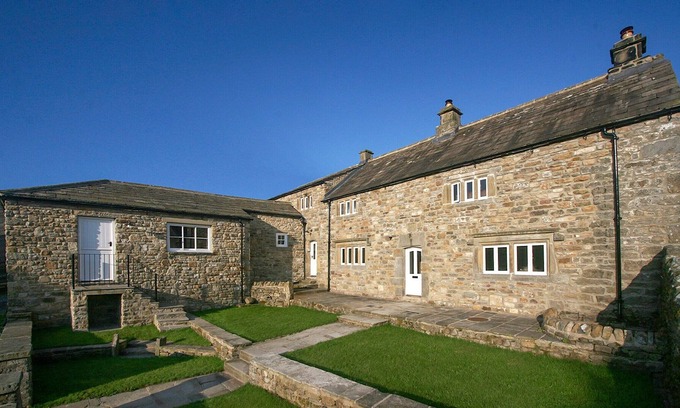 Fremington Cottage | 5 bedroom accommodation in Grinton near Reeth