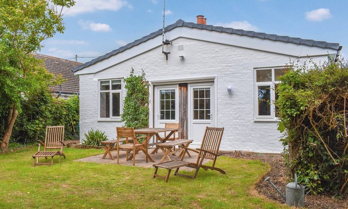 St Mary's Bay Cottage | 5 bedroom accommodation in St Mary&rsquo;s Bay, near Romney Marsh