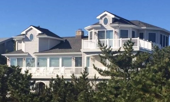 Barnegat Light House | 5 bedroom accommodation in Barnegat Light