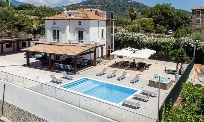 Marina di Casal Velino House | 5 bedroom awesome home in Casalvelino