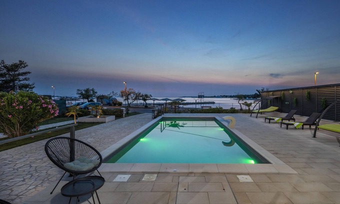 Zaton House | 5 bedroom stunning home in Zaton