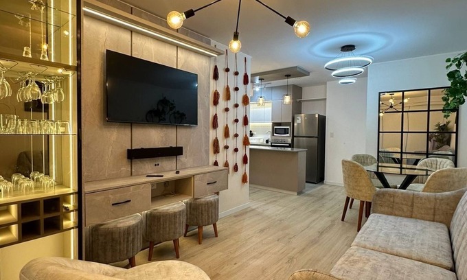 Pueblo Libre Apartment | 5 guests- 3 bedrooms - 4 beds - 2 bathrooms - Zona Céntrica in Pueblo Libre