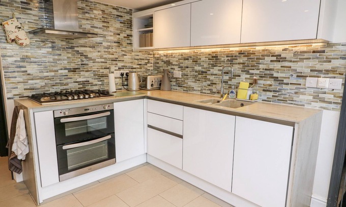 Fourstones Near Bentham Cottage | 5 Lake House