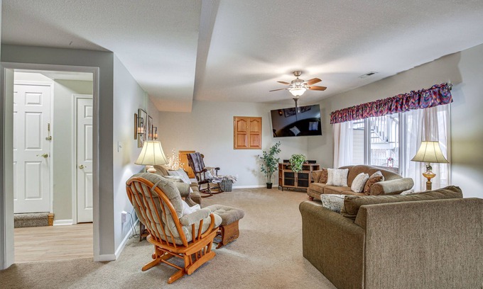 Jackson County Apartment | 5 Mi to Fort Osage: Quiet Countryside Studio