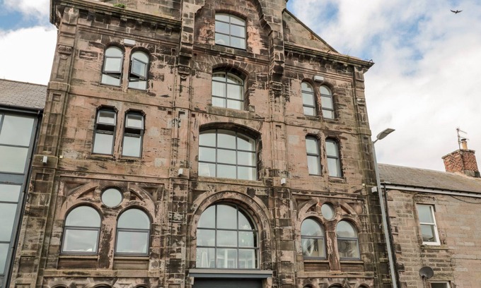 Tweedmouth Cottage | 5 MILL WHARF, romantic, country holiday cottage in Berwick-Upon-Tweed