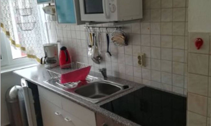 Zwenkau Apartment | 5 min zum See 30 min mit dem Auto zu Belanitis 35 min mit dem Auto Nach Leipzig