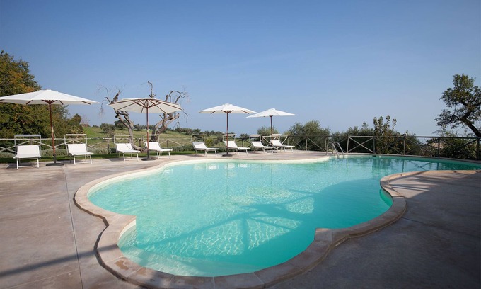 Fermo House | 5 minutes from the sea, panoramic terrace. the pomegranate borgocasalcristiana