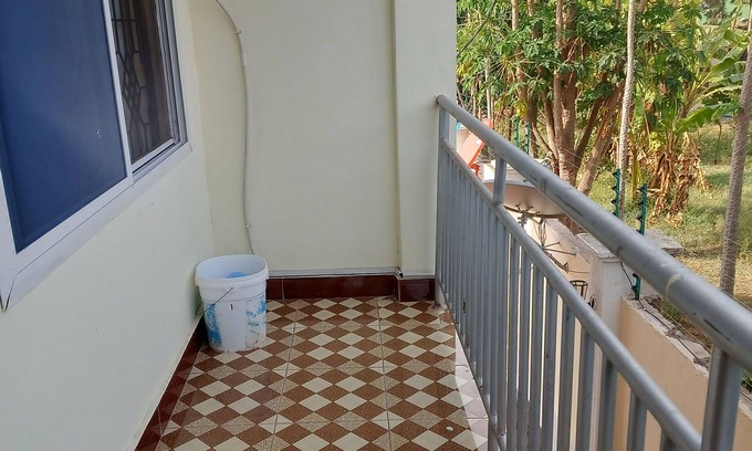 Mwanza Apartment | 5 minutes to town ! Isamilo, Two bedroomed furnished apartment!
