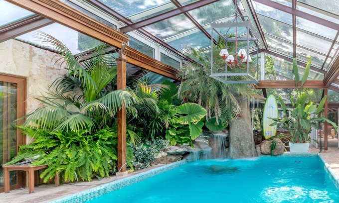 Majadahonda Villa | 5-Suite Madrid Luxury Villa with Oasis, Pool, Spa, Gym, Club and 24/7 Concierge