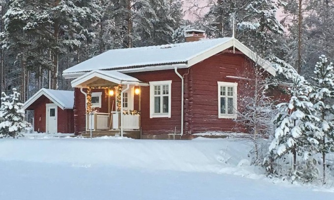Tavelsjo House | 50 m² House ∙ 2 bedrooms ∙ 4 guests