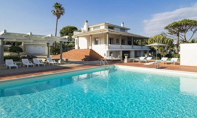 Marina di Modica Villa | 500 m² Villa ∙ 9 bedrooms ∙ 18 guests
